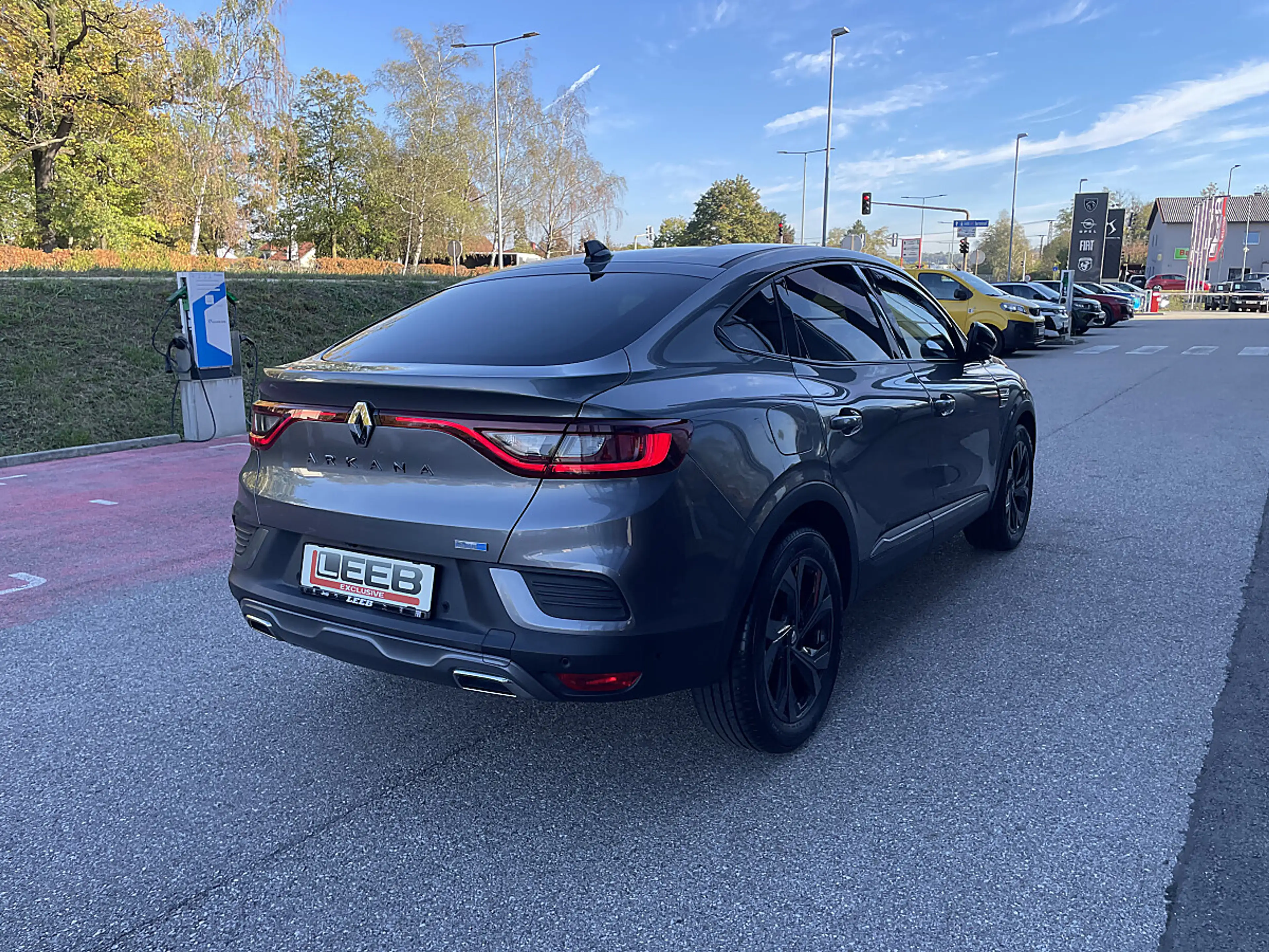 Renault Arkana E-Tech Hybrid 145 R.S.Line Aut. — photo 3