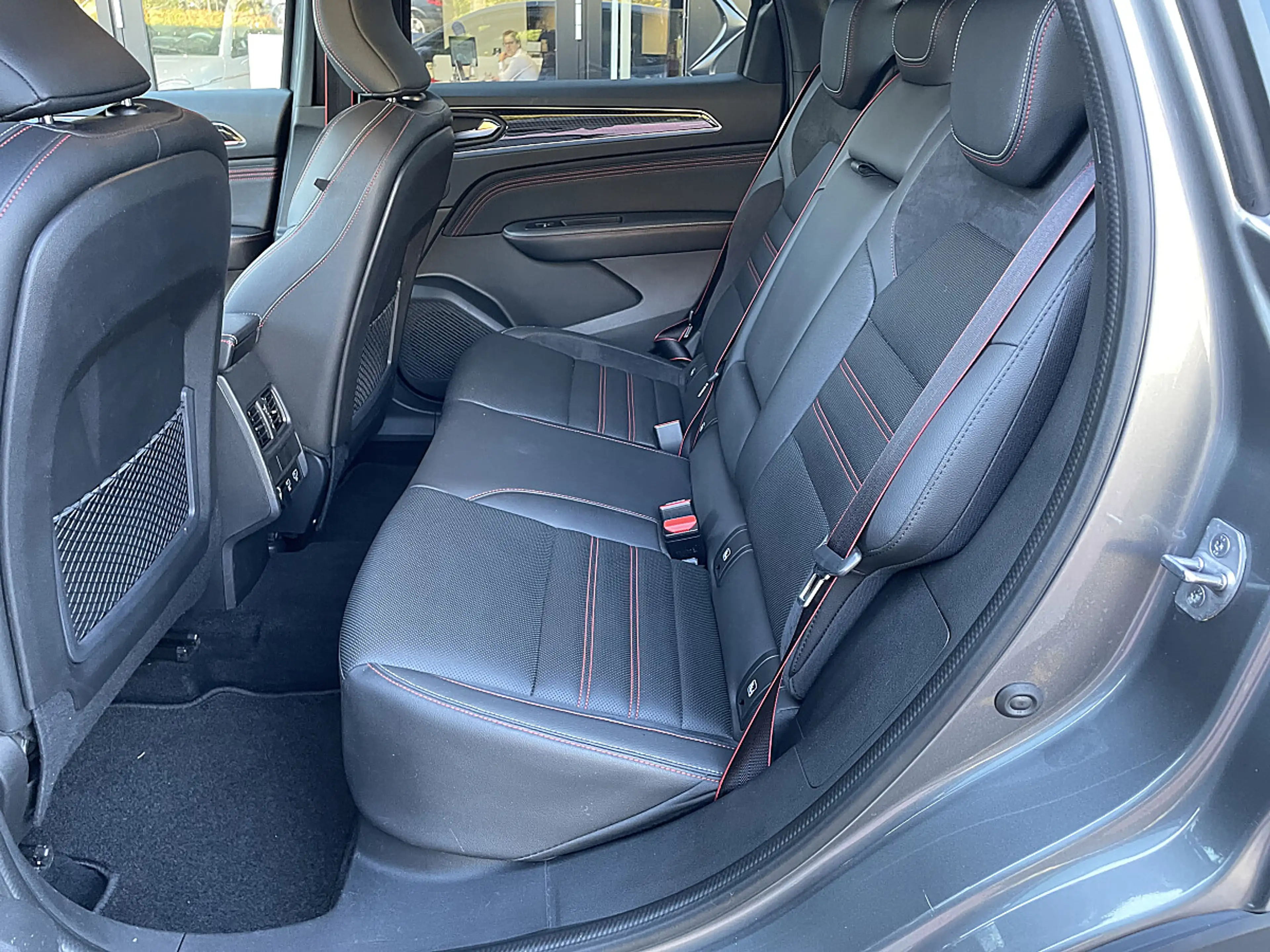 Renault Arkana E-Tech Hybrid 145 R.S.Line Aut. — photo 6