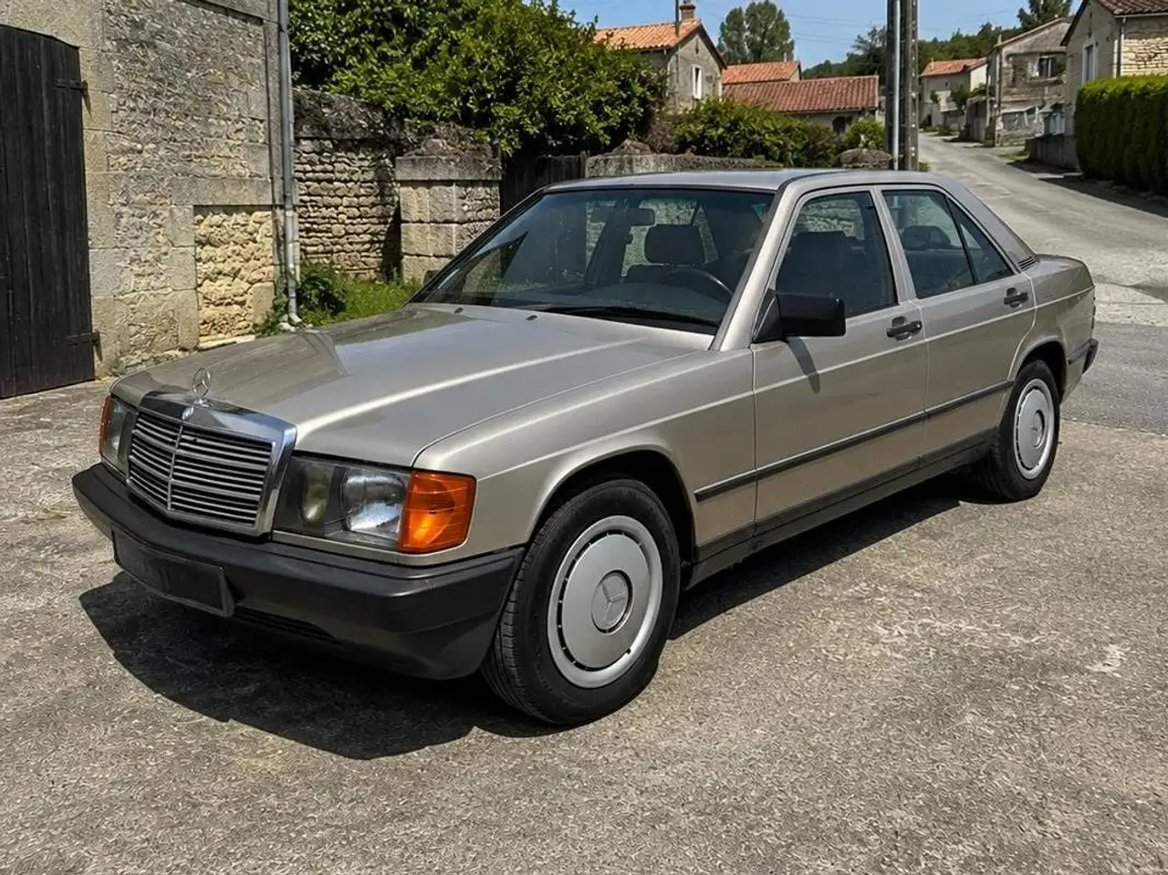 Mercedes-Benz 190 E 2.3 Confort, foto 2