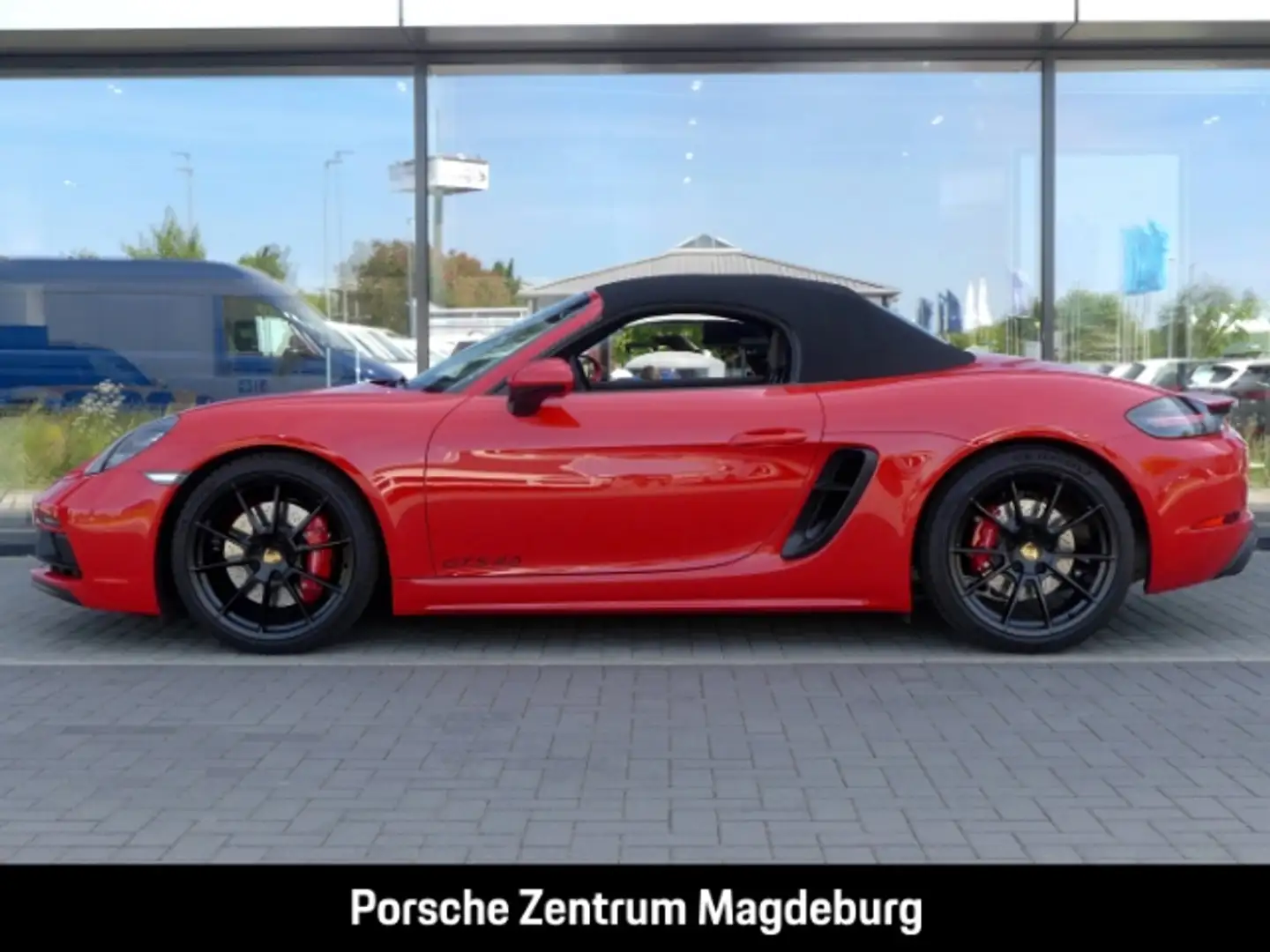 Porsche Boxster 718 GTS 4.0*BOSE*VOLLSCHALENSITZ*PDLS* Rot - 2