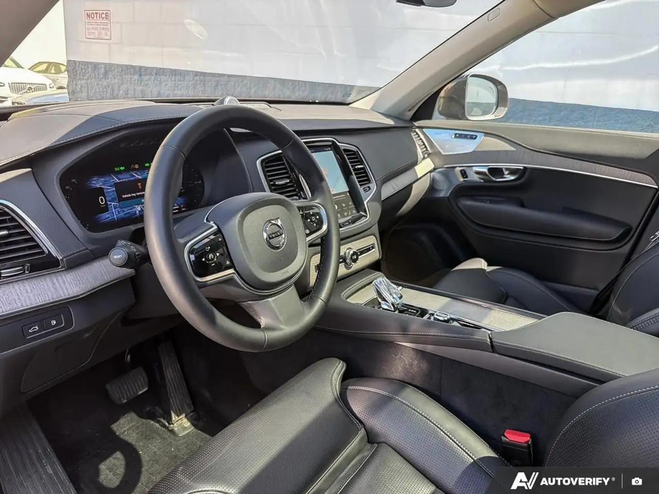 Volvo XC90 photo Volvo XC90