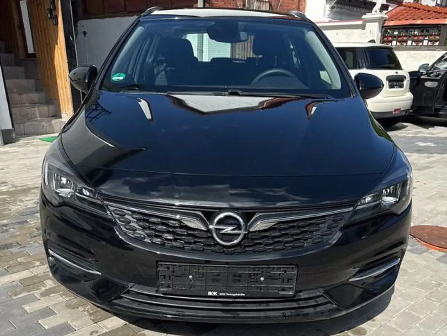 Opel Astra 1.5 CDTI Business Start/Stop Schwarz - 1