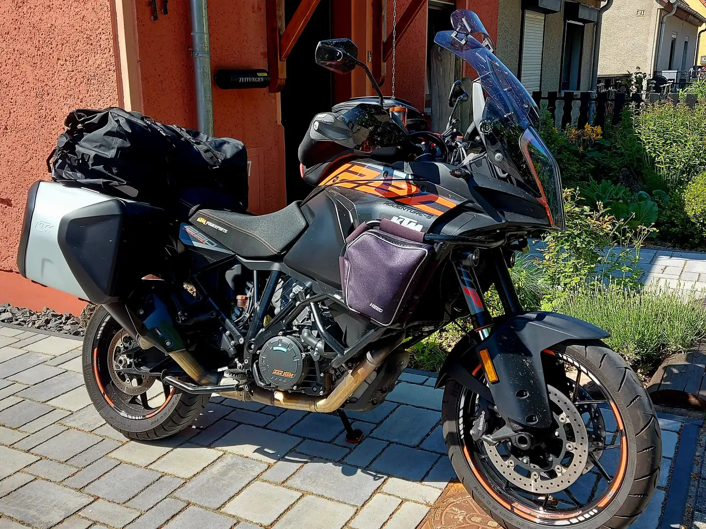 KTM 1290 Super Adventure Rouge - 2