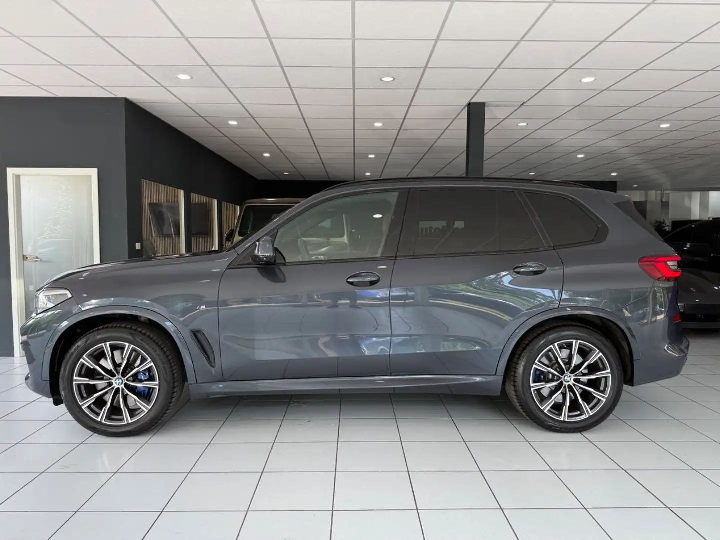 BMW X5 xDrive 30d*M-PAKET*HEADUP*PANO*ACC*LASER*AHK* Gris - 2