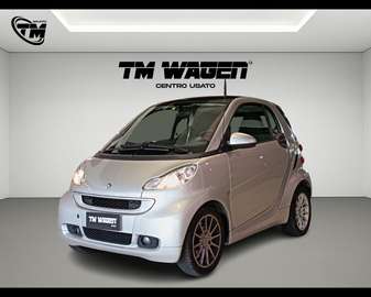 2ª serie - fortwo 1000 52 kW MHD coupé pulse