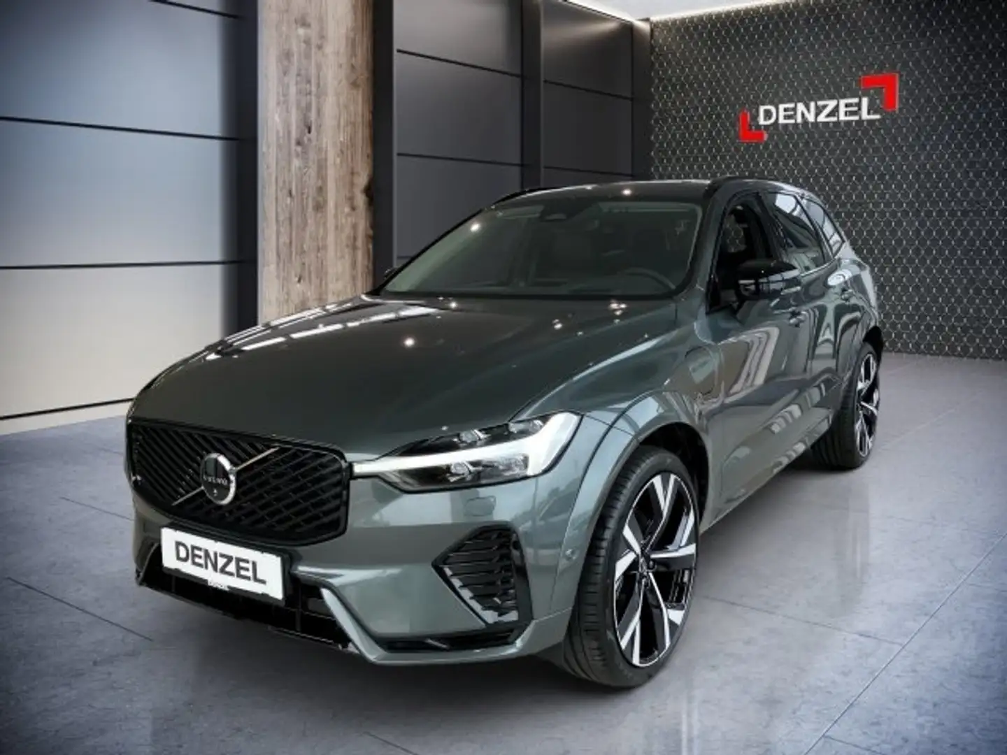 Volvo XC60 Ultra, T8 AWD Plug-in Hybrid, Elektrisch/Benzin, Dark Vert - 2