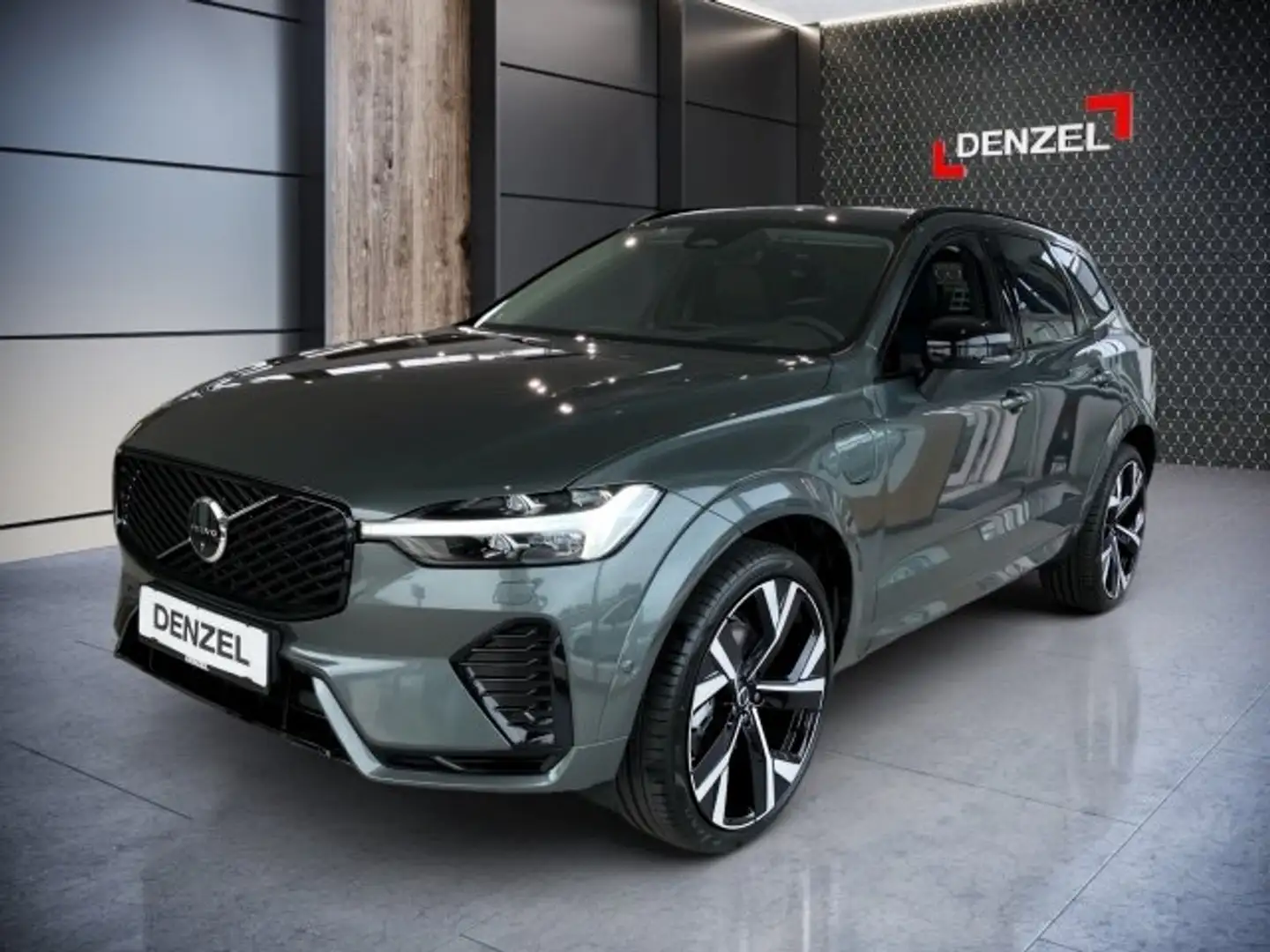 Volvo XC60 Ultra, T8 AWD Plug-in Hybrid, Elektrisch/Benzin, Dark Vert - 1