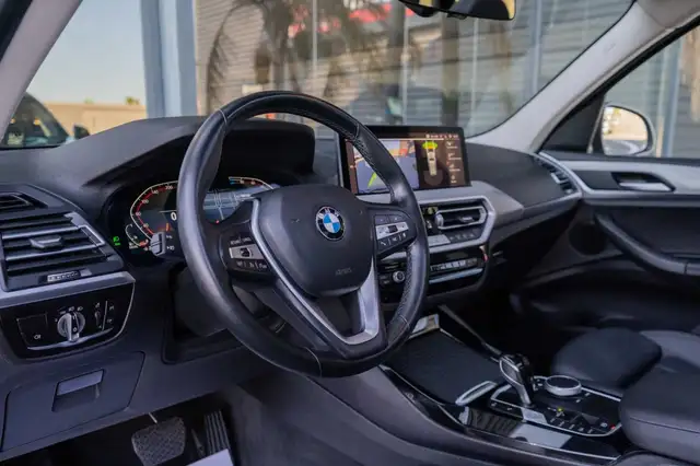 BMW X3 view 15