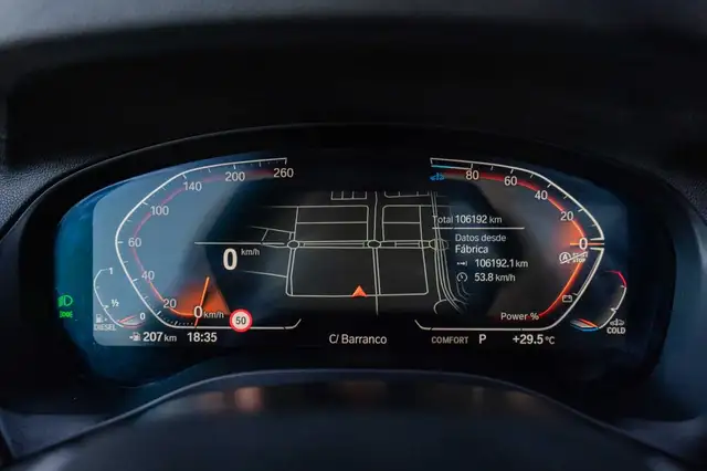 BMW X3 view 10