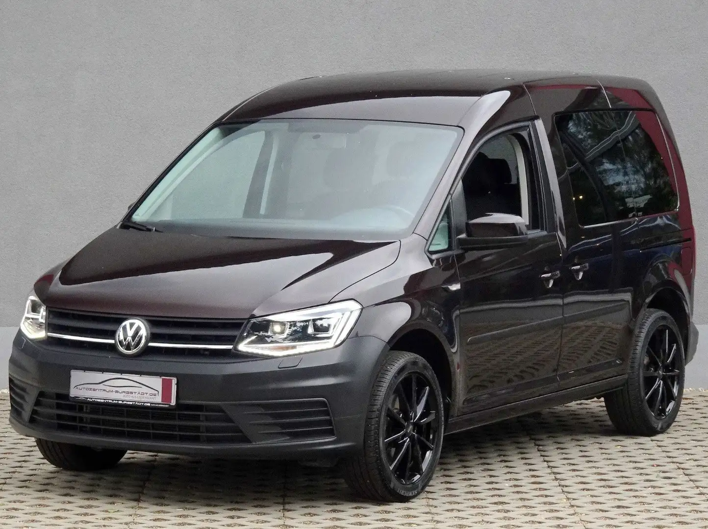 Volkswagen Caddy 2,0 TDI DSG Trendline/Xenon/Navi/SH/17"LMF Nero - 1