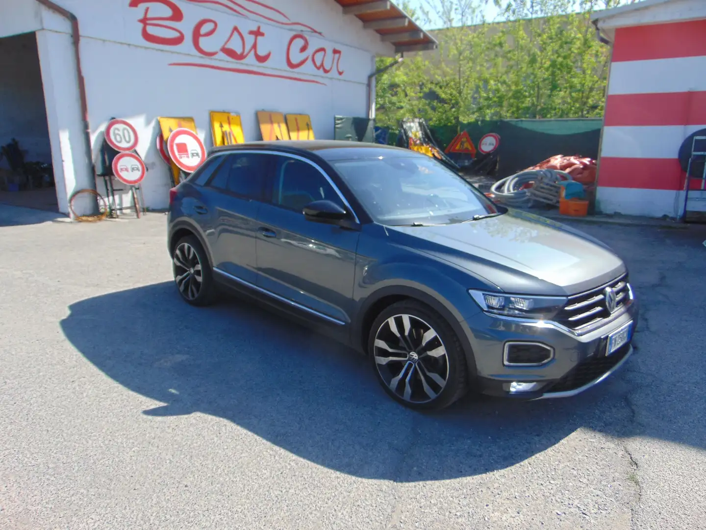 Volkswagen T-Roc advanced r, line Zwart - 2