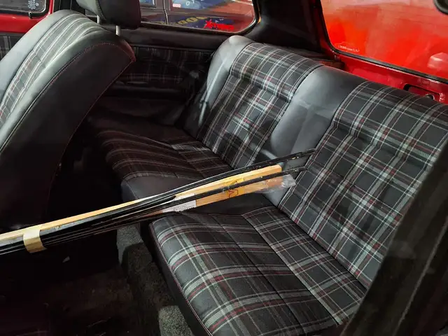 Volkswagen Golf view 14