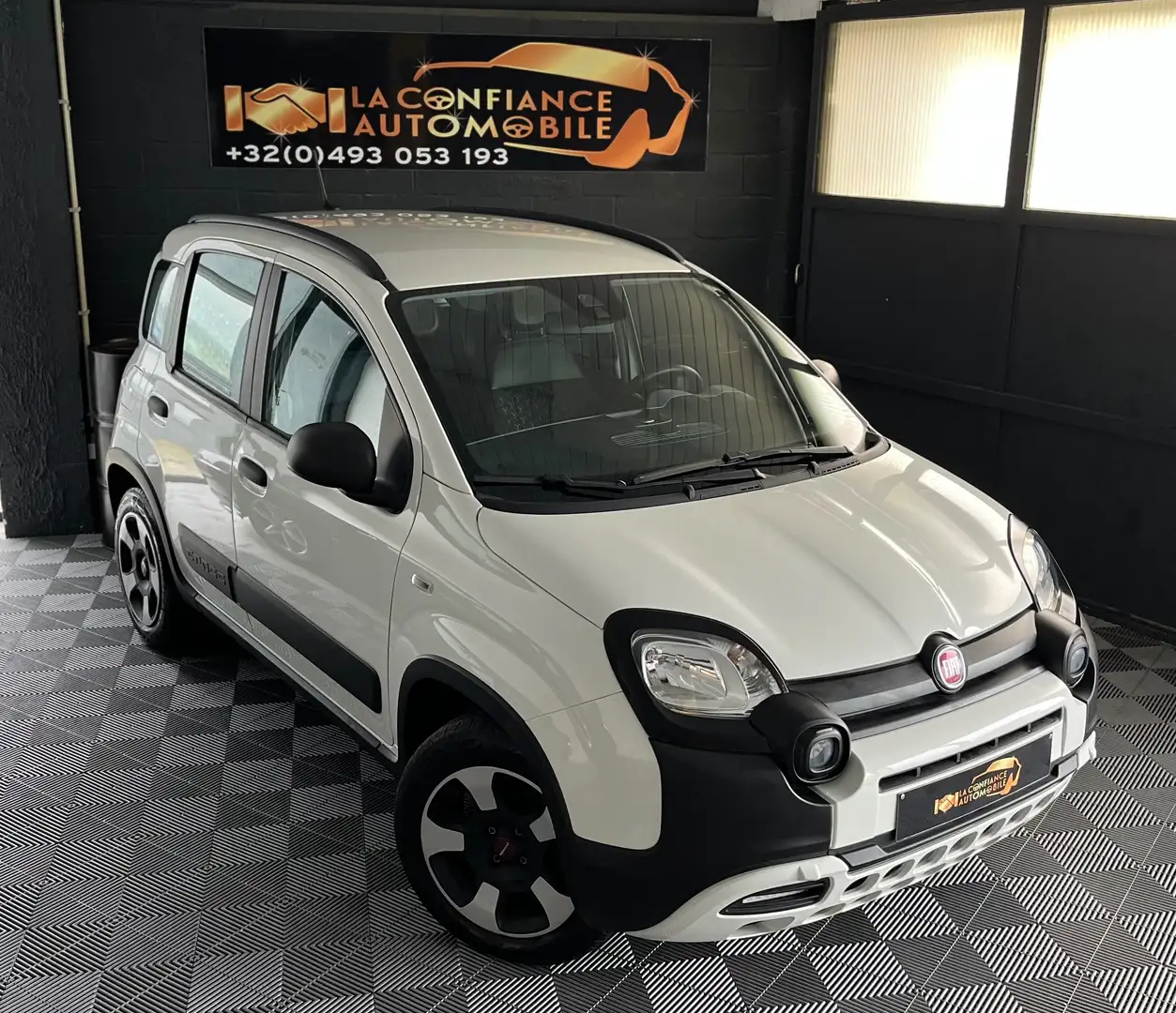 Fiat Panda Cross 1.0i MHEV 1er Propriétaire Garantie 1an Blanc - 1