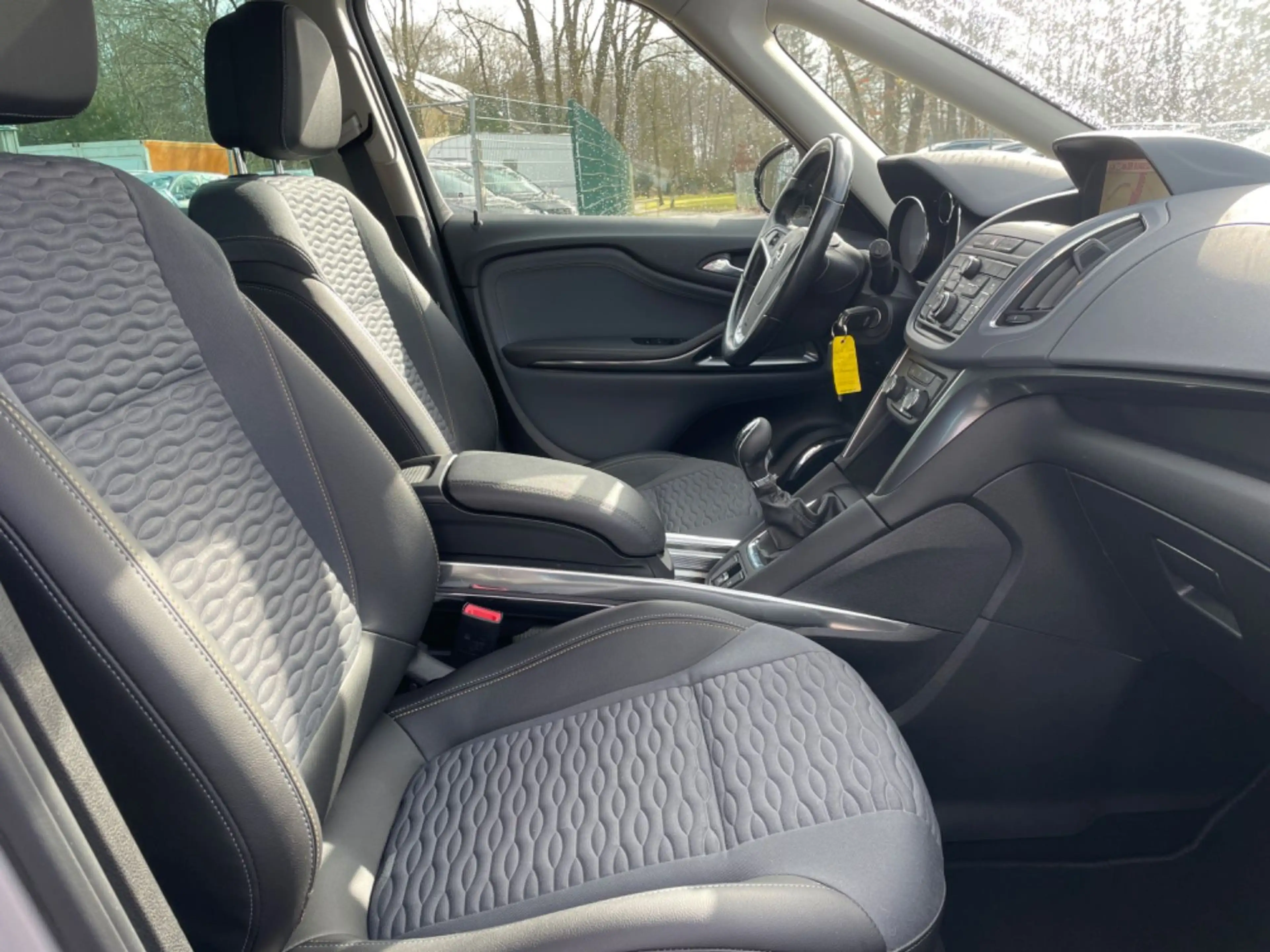 Opel Zafira Tourer Innovation+7 Sitzer+Navi+Scheckhe. — photo 9