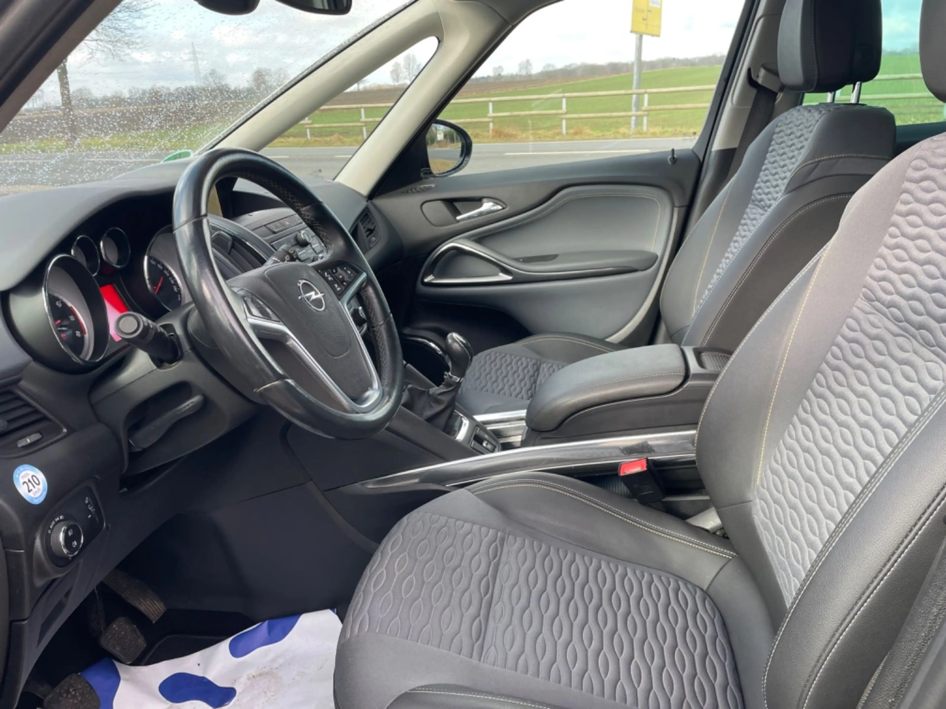 Opel Zafira Tourer Innovation+7 Sitzer+Navi+Scheckhe. — photo 11
