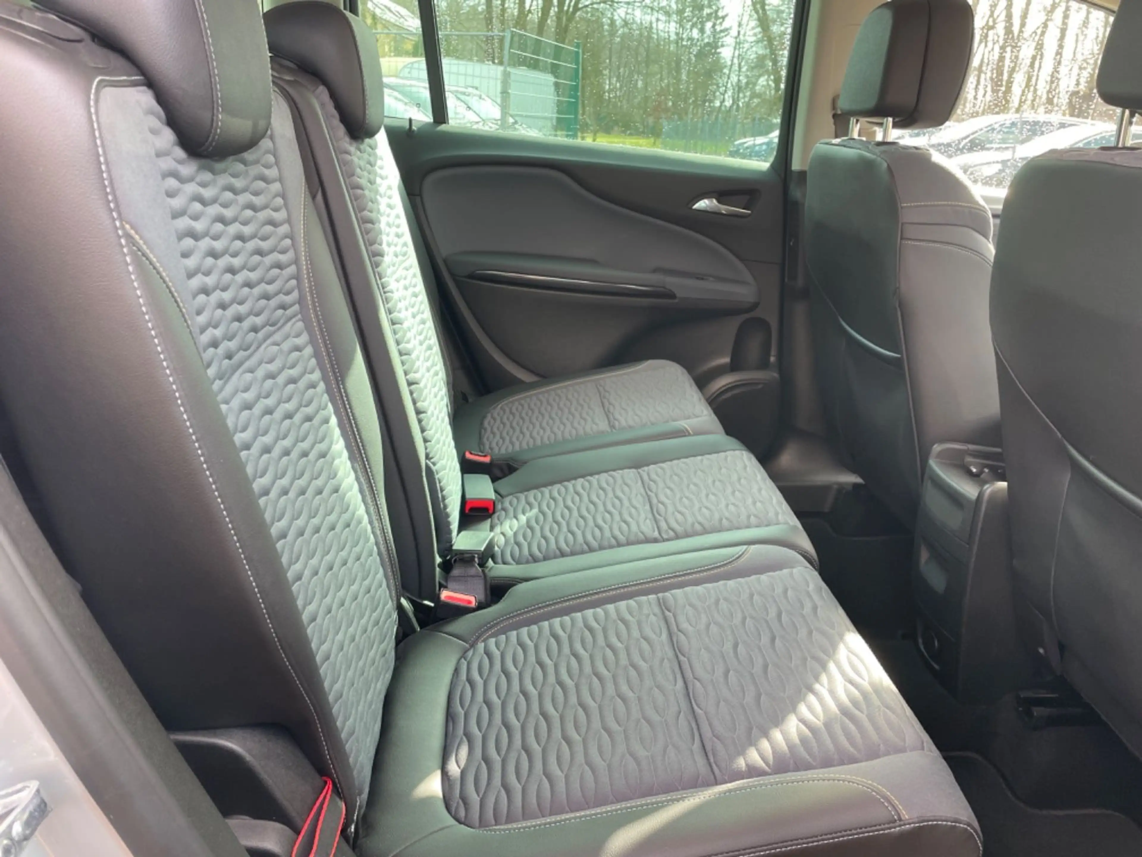 Opel Zafira Tourer Innovation+7 Sitzer+Navi+Scheckhe. — photo 7