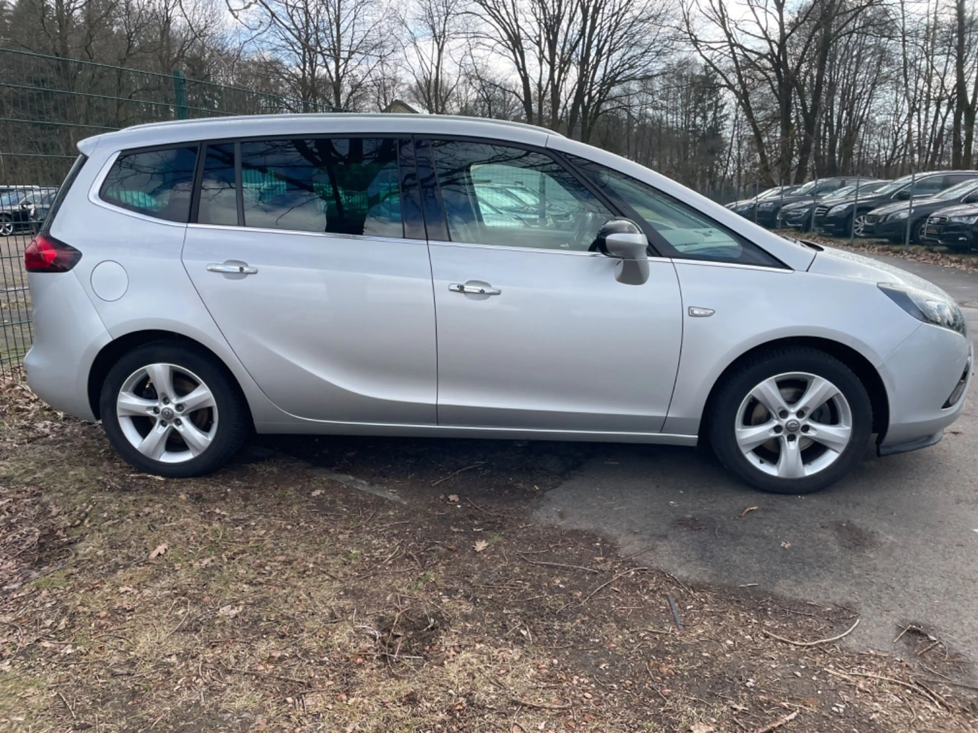 Opel Zafira Tourer Innovation+7 Sitzer+Navi+Scheckhe. — photo 4