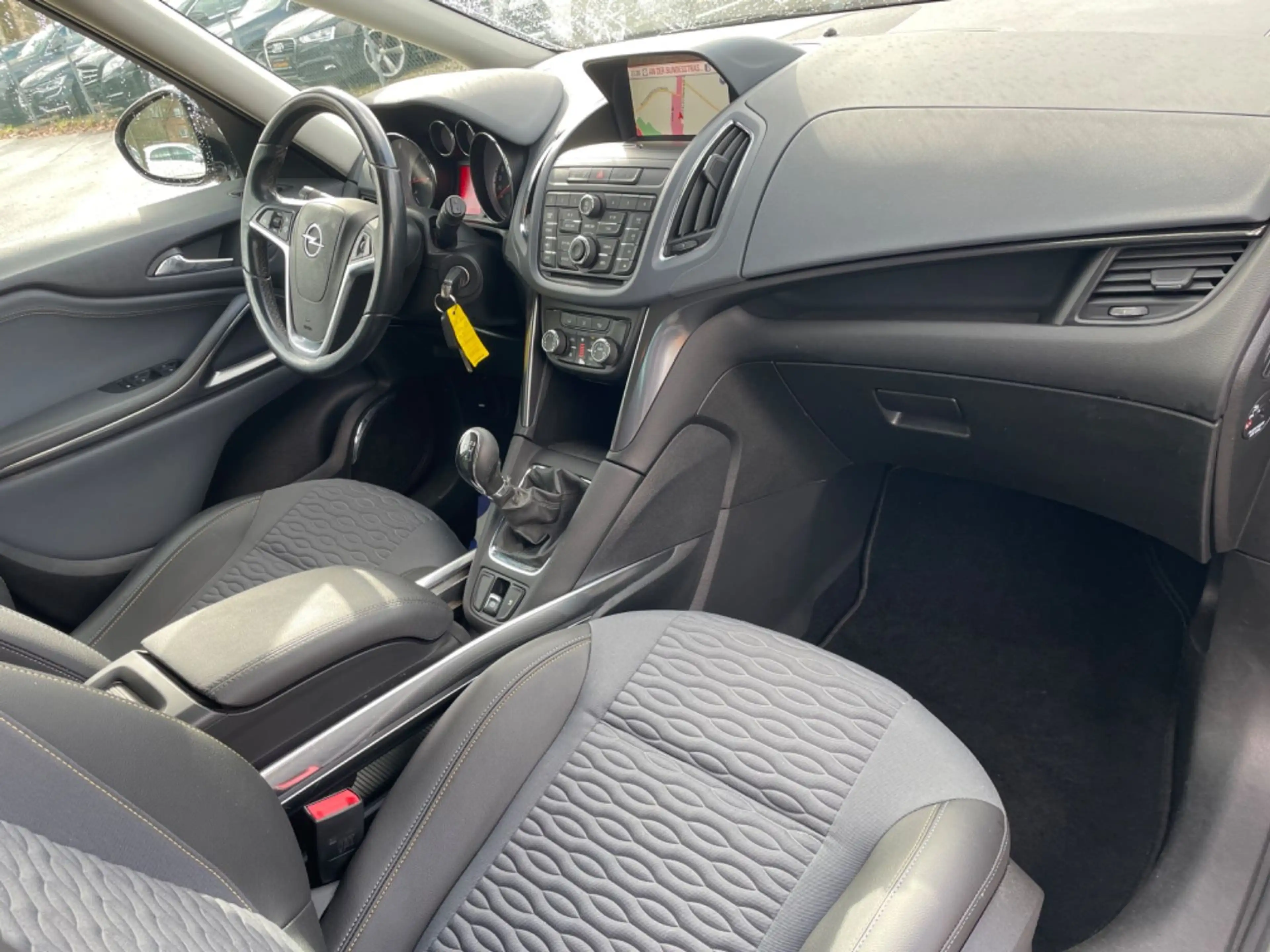 Opel Zafira Tourer Innovation+7 Sitzer+Navi+Scheckhe. — photo 10