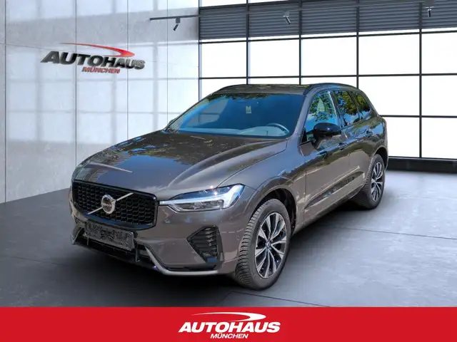 Volvo XC60 main image