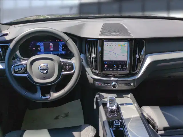 Volvo XC60 view 20