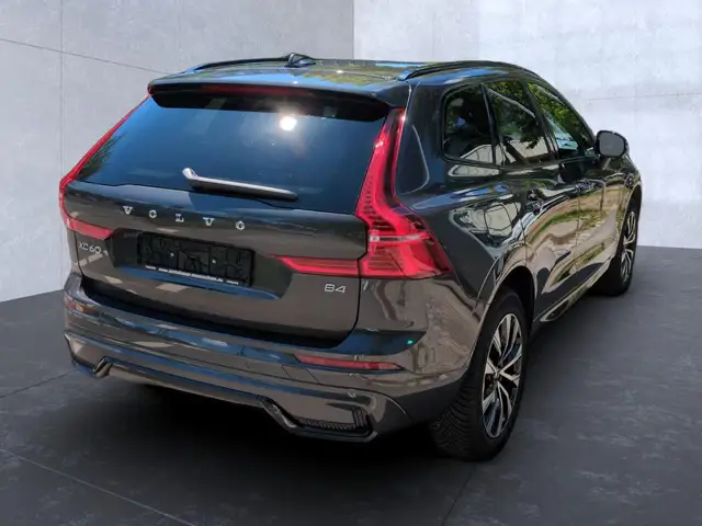 Volvo XC60 view 7