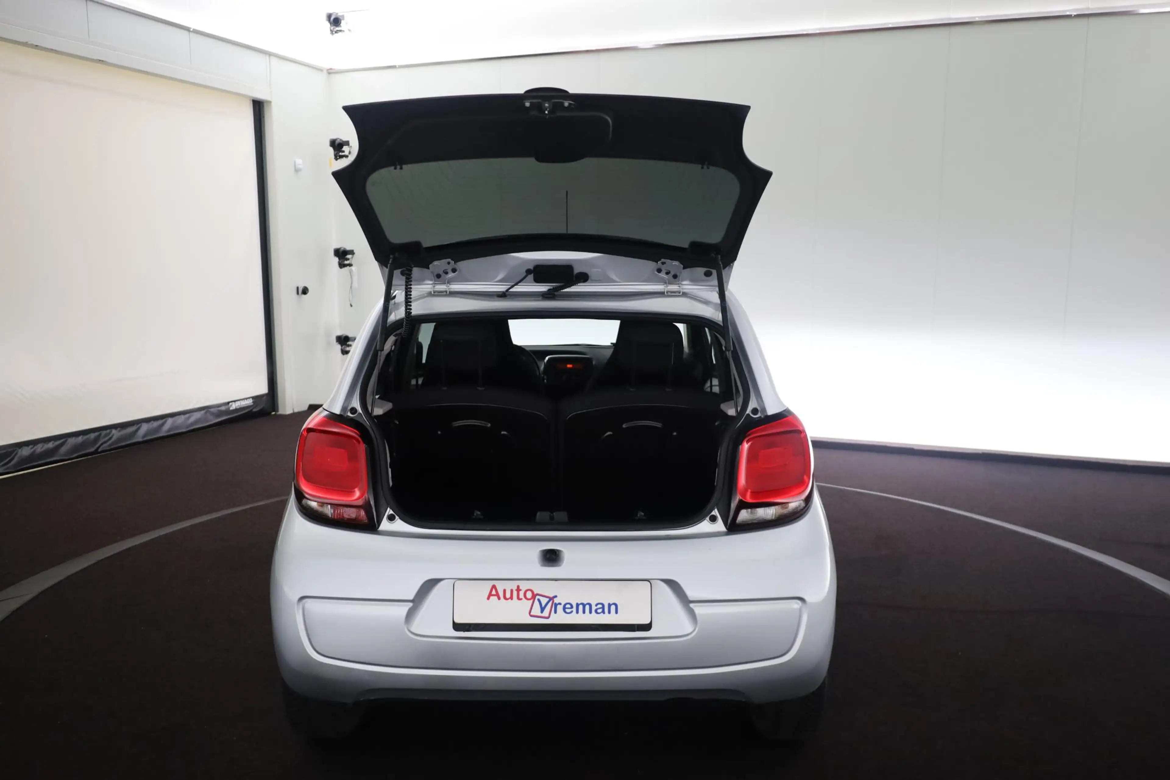 Citroen C1 1.0 VTi Feel — photo 16