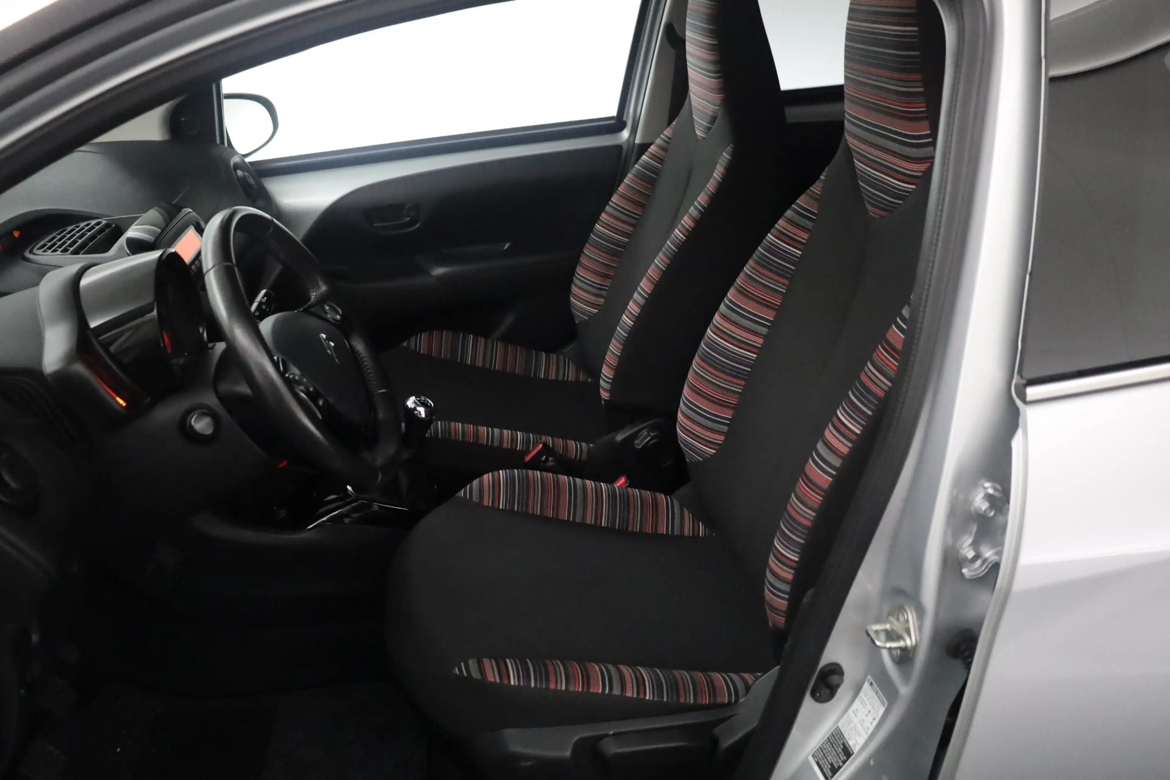 Citroen C1 1.0 VTi Feel — photo 11