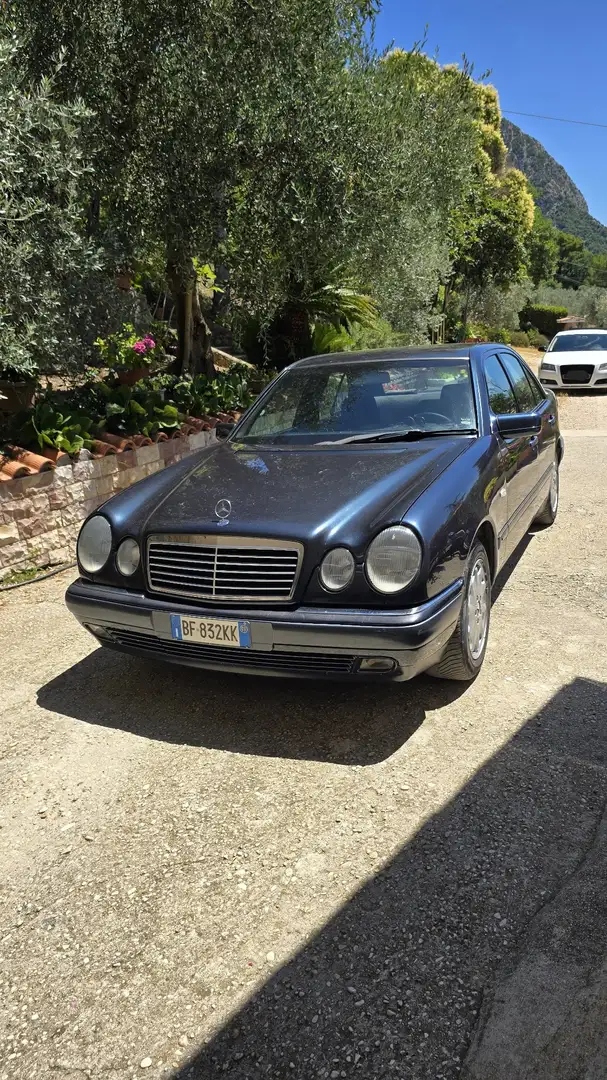 Mercedes-Benz E 200 SW k Elegance KOMPRESSOR - 2