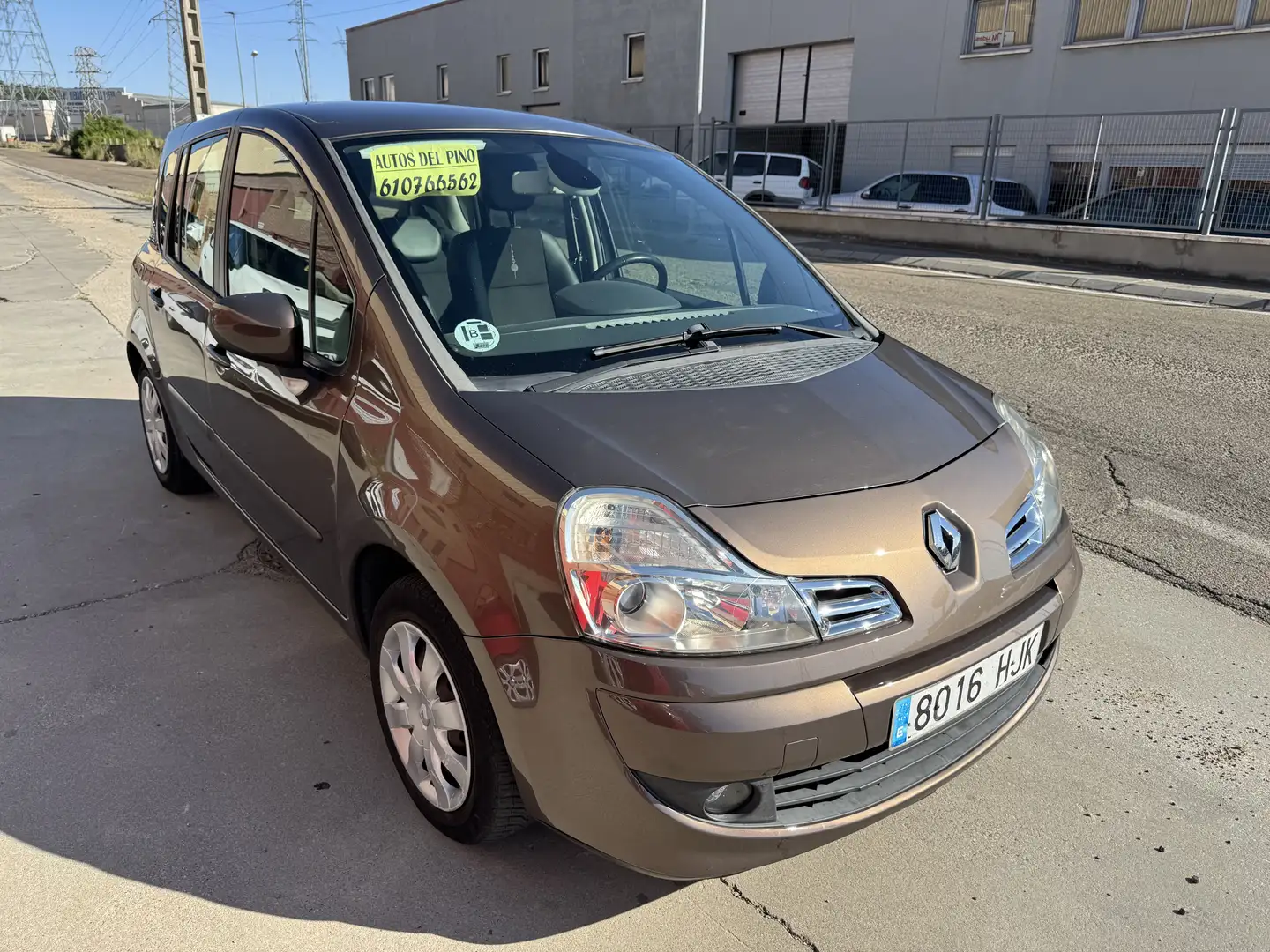 Renault Modus Grand 1.5dCi Dynamique eco2 90 Marrón - 2