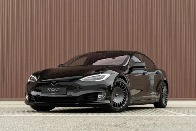 Tesla Model S Model S 100 kWh Dual Motor Long Range | New Aero Razor rims