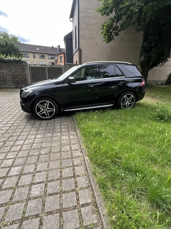 Mercedes-Benz ML 350