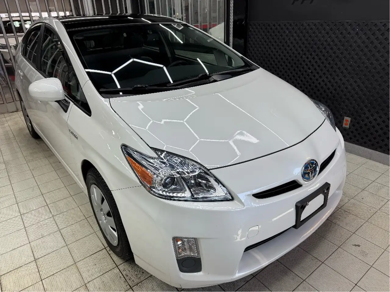 Toyota Prius снимка Toyota Prius