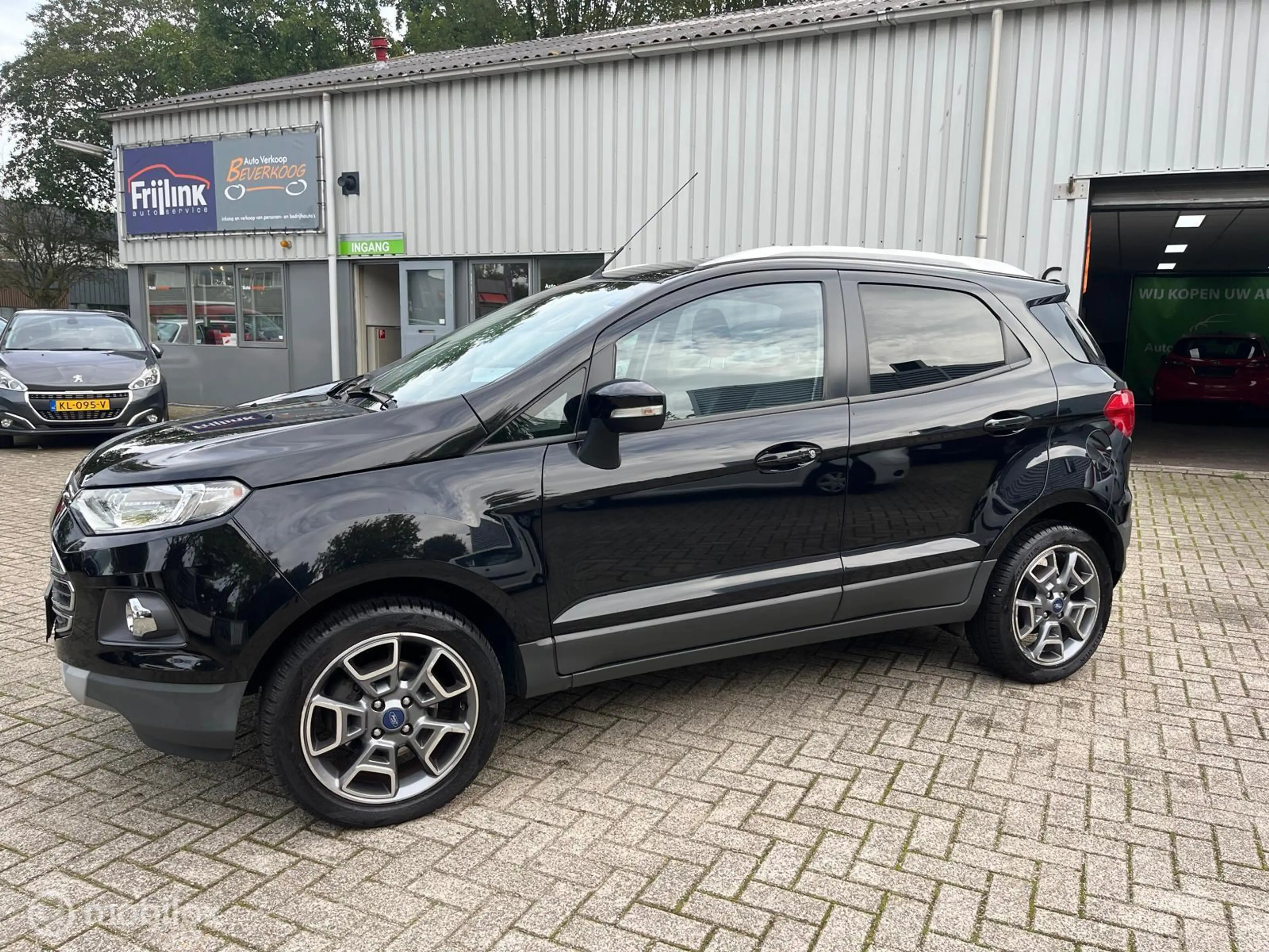 Ford EcoSport 1.0 EcoBoost Titanium — photo 6