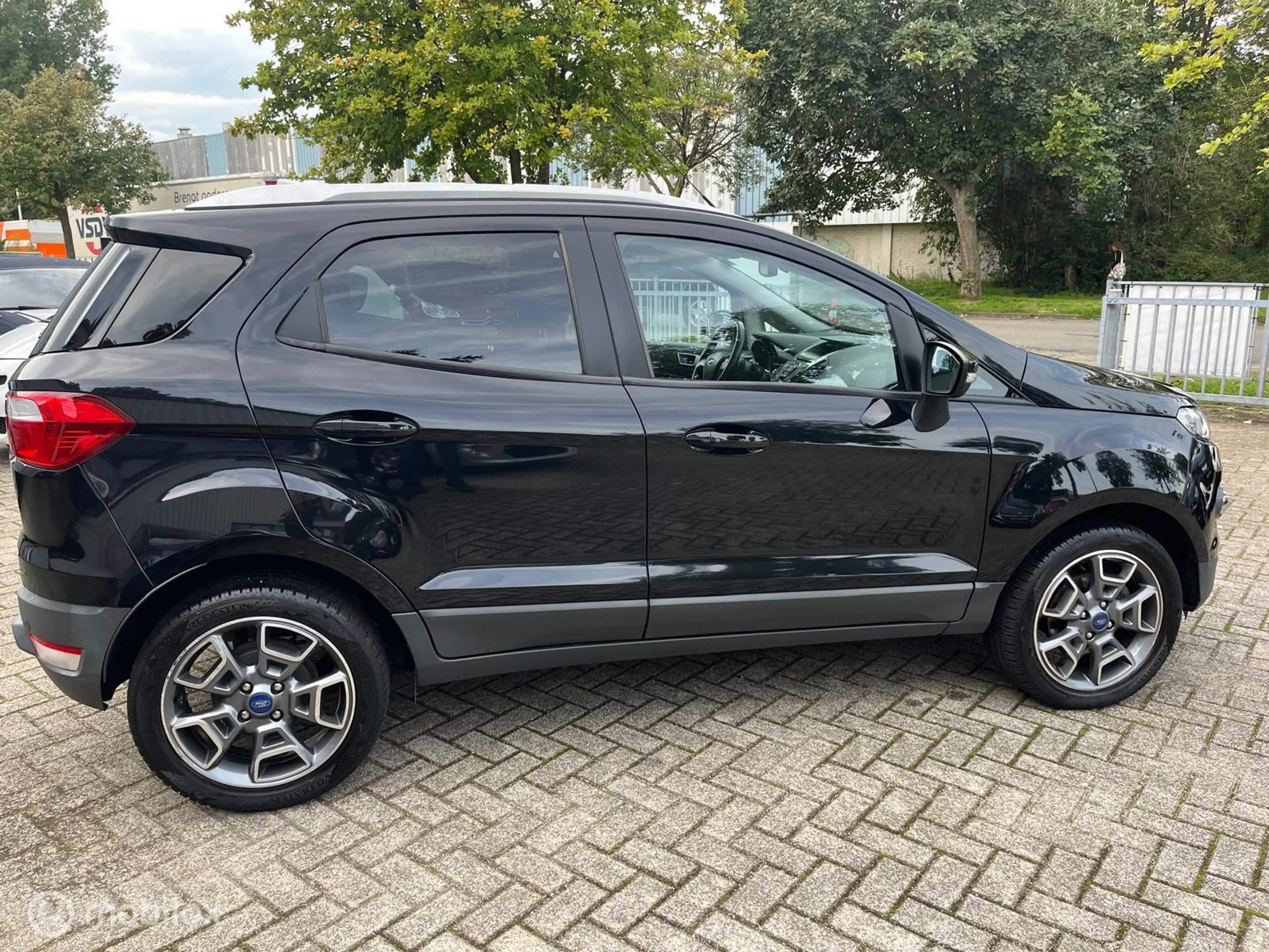 Ford EcoSport 1.0 EcoBoost Titanium — photo 3