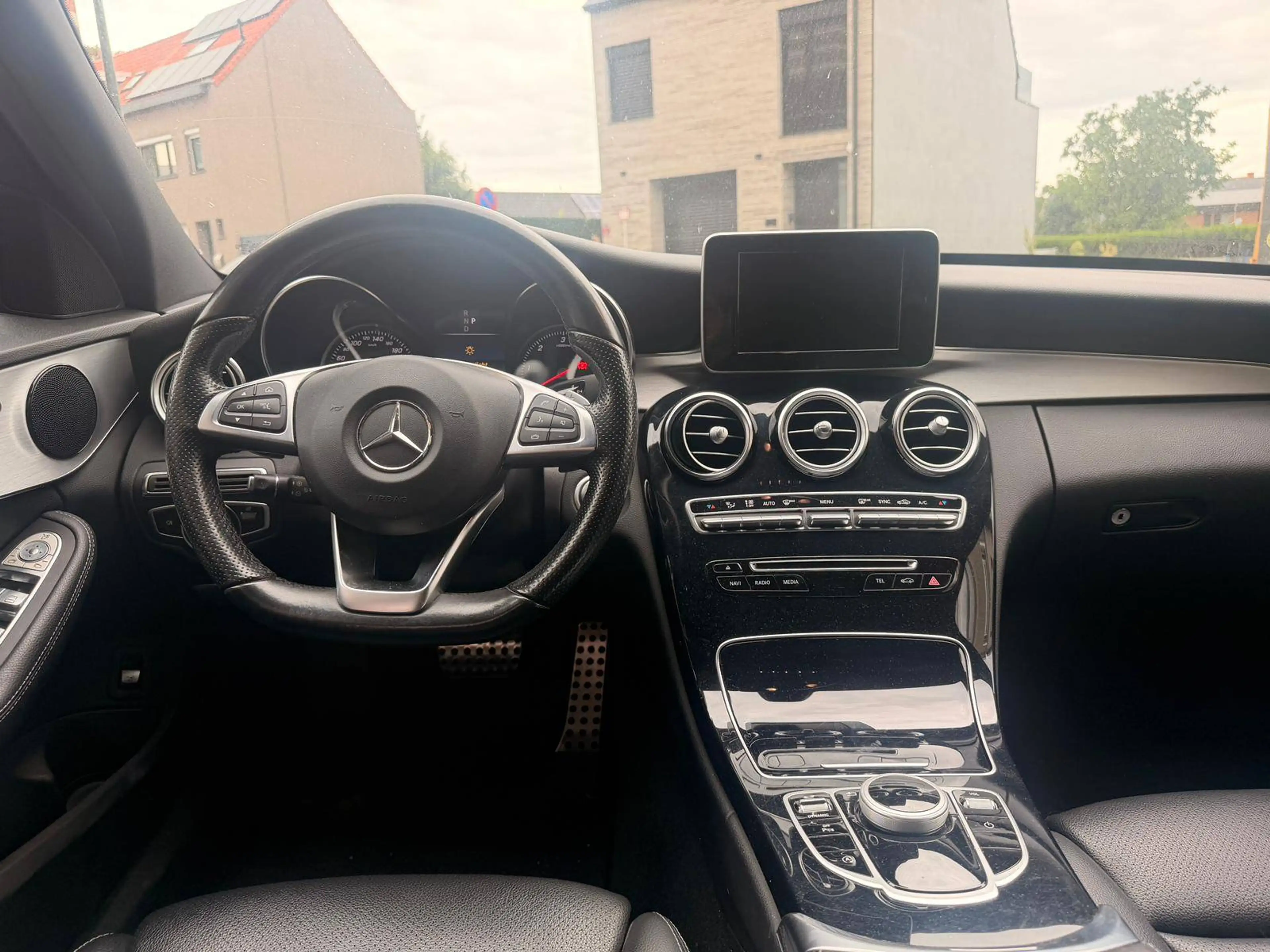 Mercedes-Benz C 200 C 200 d — photo 13