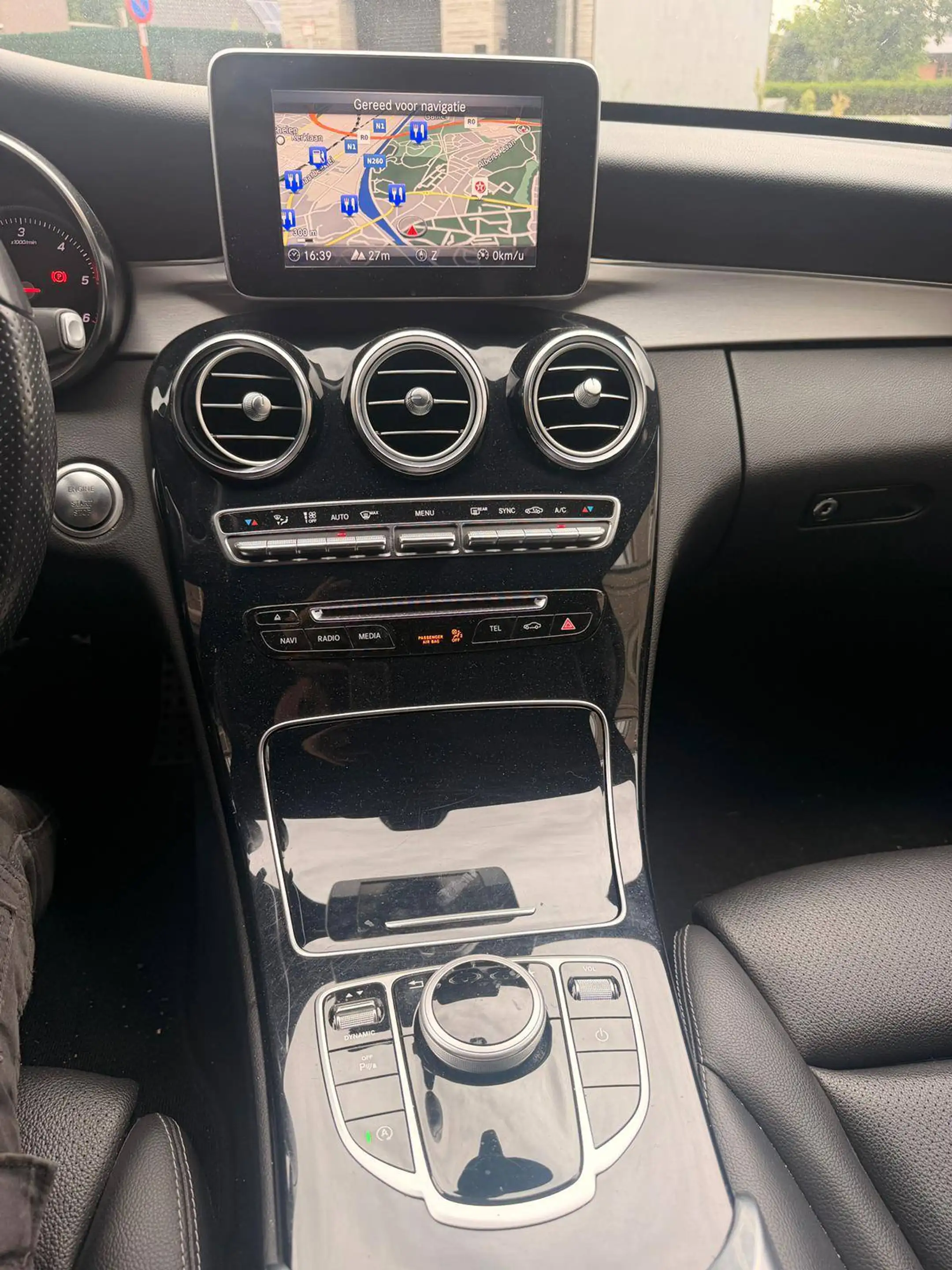 Mercedes-Benz C 200 C 200 d — photo 14