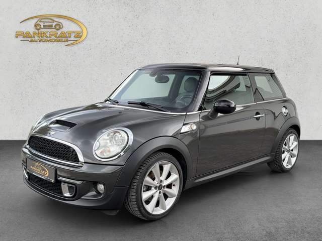 Imagine MINI One Cooper S R56 *184PS *Xenon *Leder *SHZ *PDC *Pano
