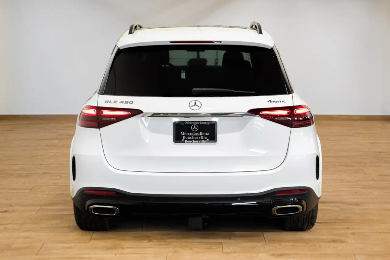 Mercedes-Benz GLE снимка Mercedes-Benz GLE