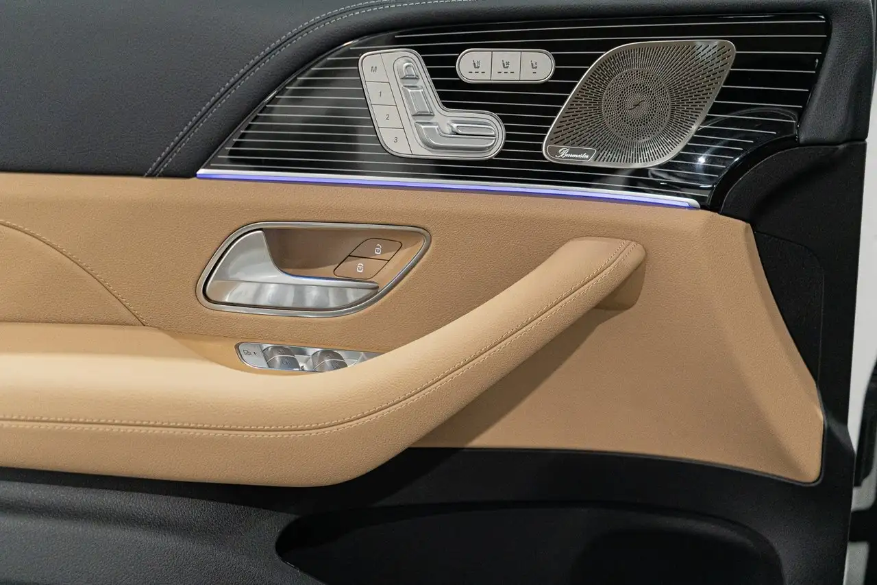 Mercedes-Benz GLE снимка Mercedes-Benz GLE