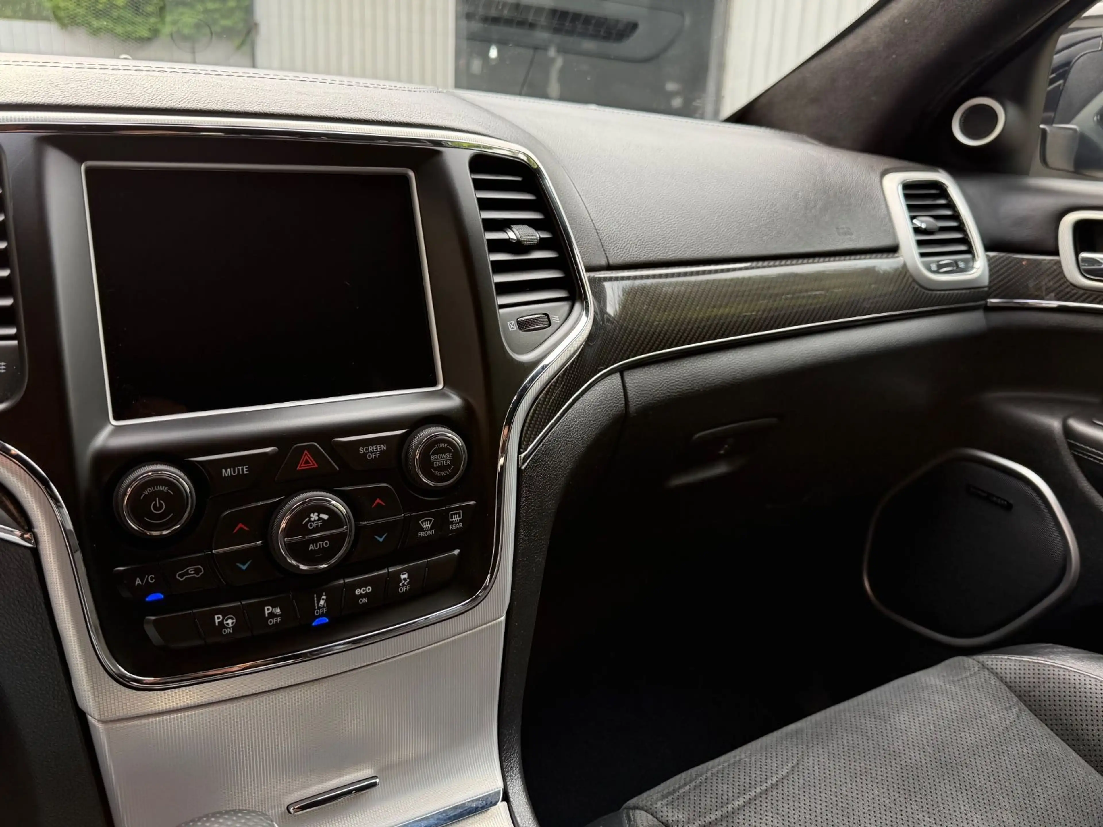 Jeep Grand Cherokee 6.4 V8 HEMI SRT ACC/Anhängerk. — photo 11