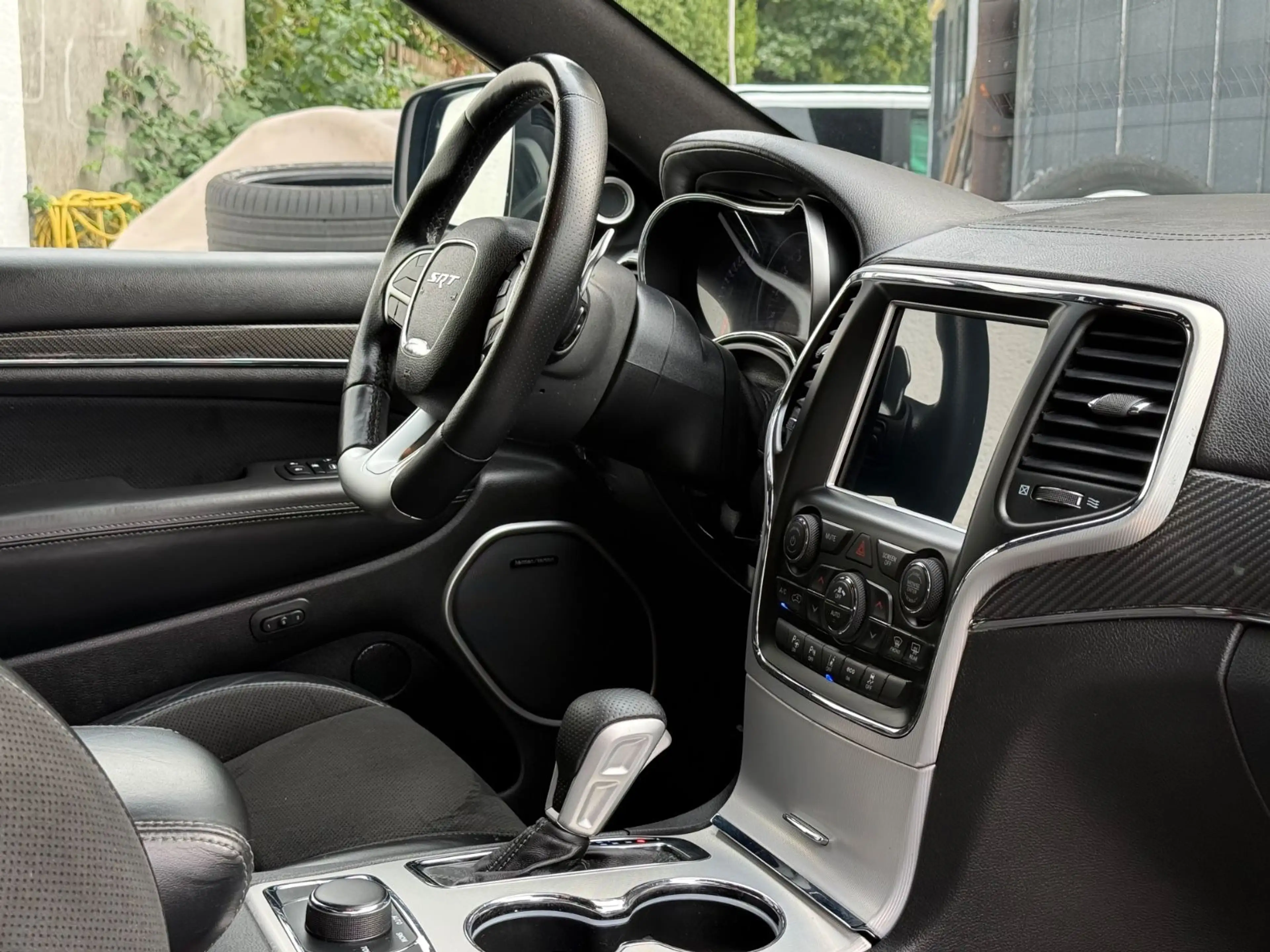 Jeep Grand Cherokee 6.4 V8 HEMI SRT ACC/Anhängerk. — photo 15