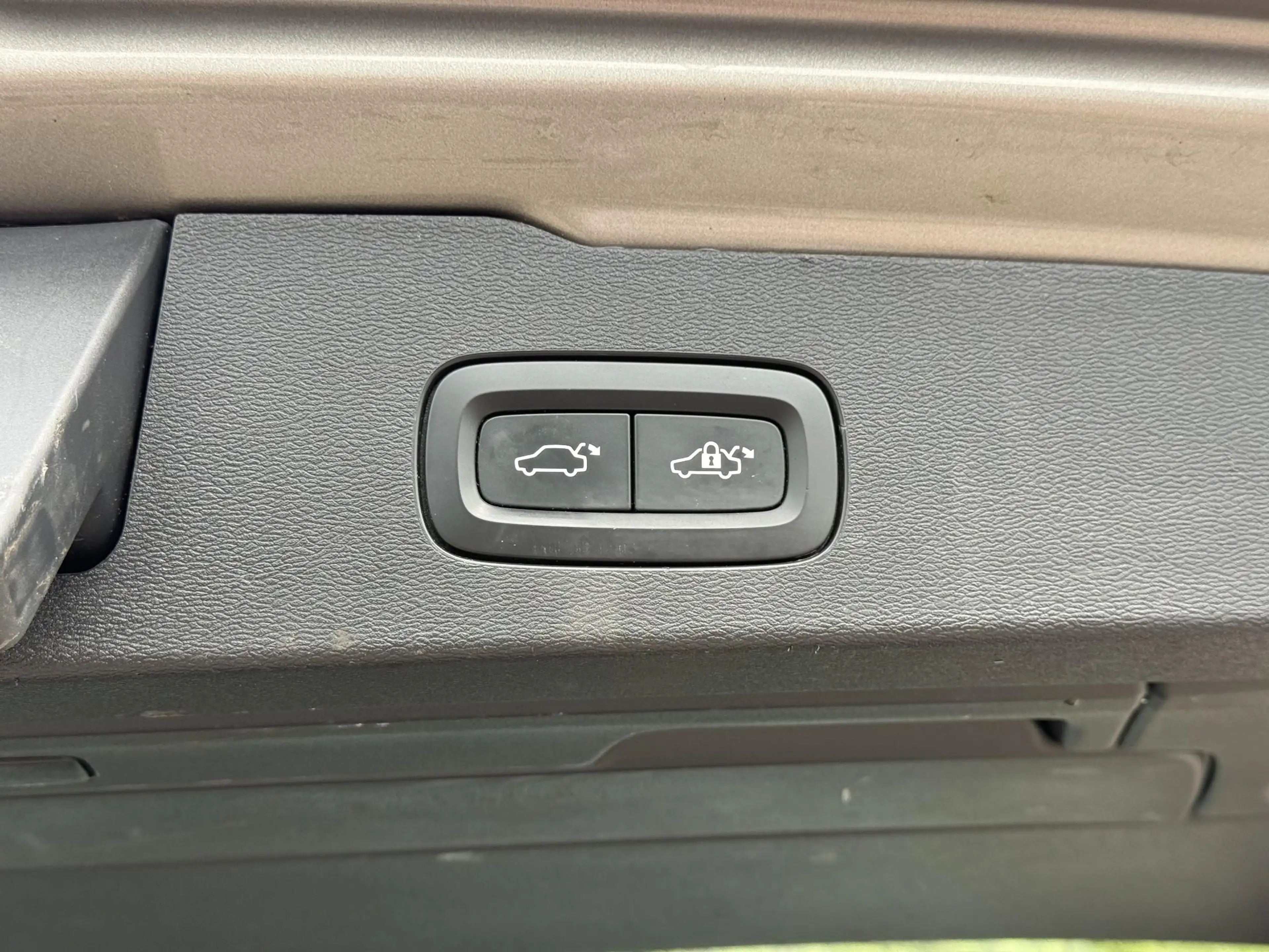 Volvo V60 Cross Country B5 AWD Ultimate | Trekhaak | Bliss | Keyless | Ele — photo 10