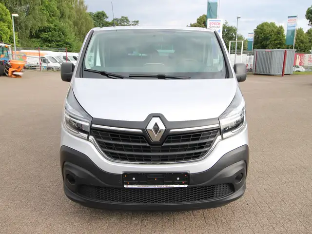Renault Trafic DoKa Energy dCi 170 6-SITZ+LED+AHK+NAVI