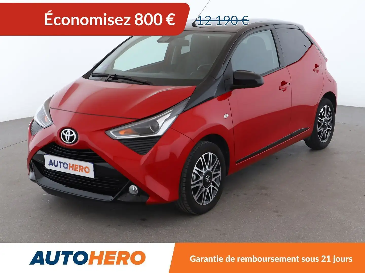 Toyota Aygo 1.0 VVT-i X-Clusiv Zen Rouge - 1