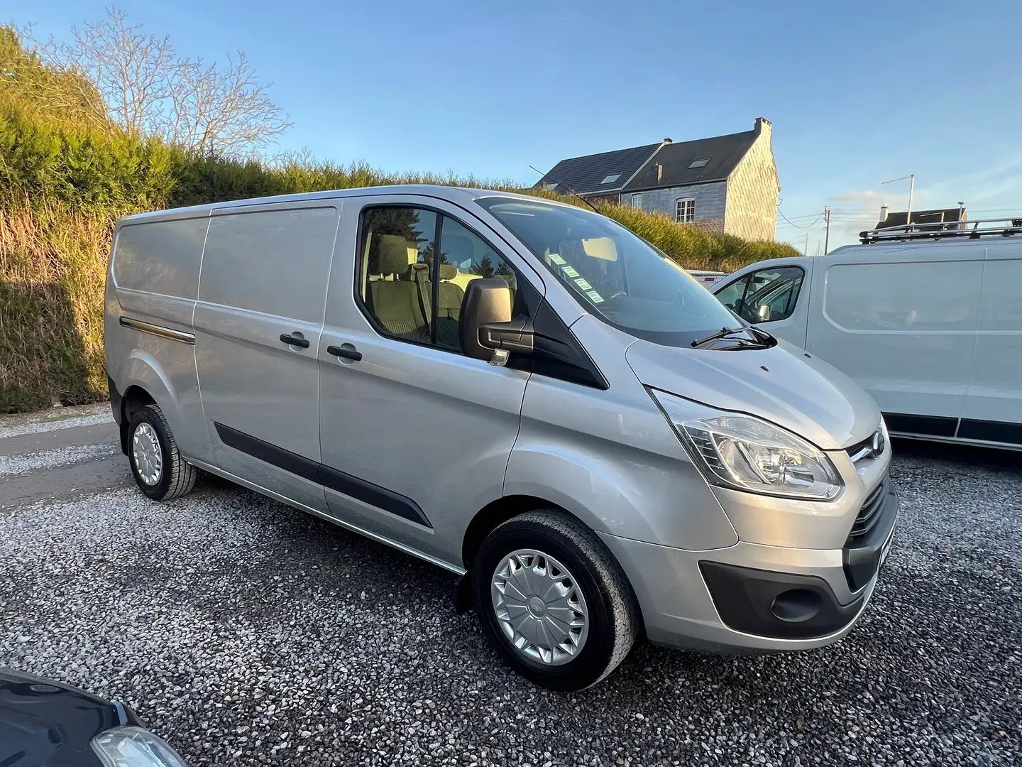 Ford Transit Custom 2.2 TDCi - 155 CHVX - LONG CHASSIS -TVA DEDUCTIBLE Gris - 2