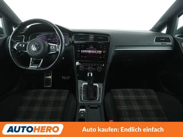 Volkswagen Golf view 12