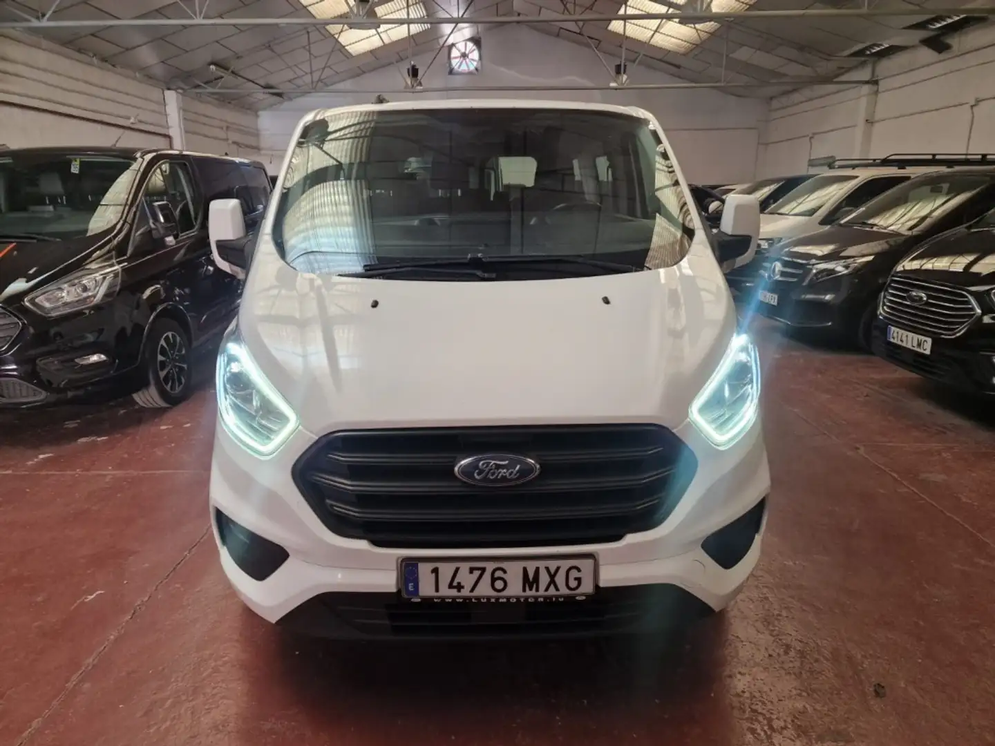 Ford Transit Custom FT 320 L1 Kombi Ambiente 130 Blanco - 2