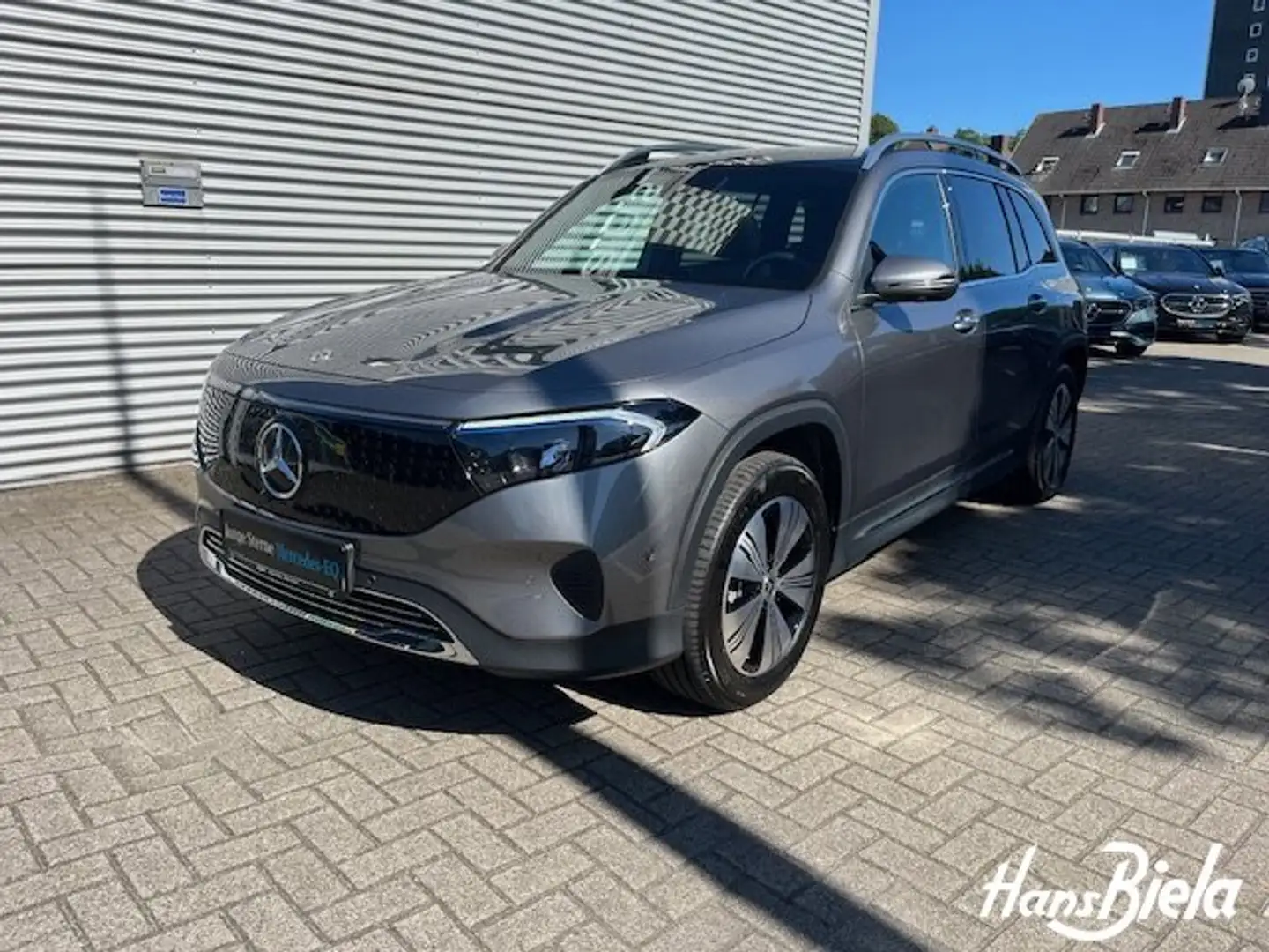 Mercedes-Benz EQB 350 EQB 350 4M Progressive Adv.+/Pan/Dis/360/AHK/Mem Grau - 2