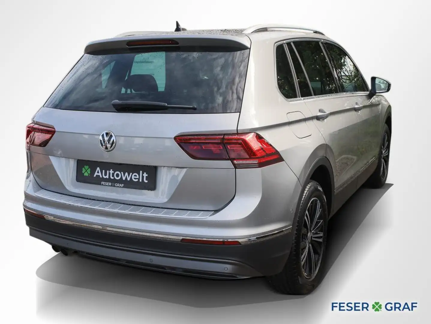 Volkswagen Tiguan 2.0 TDI 4M Highl. ACC LED Navi RüKa Sitzh Silber - 2