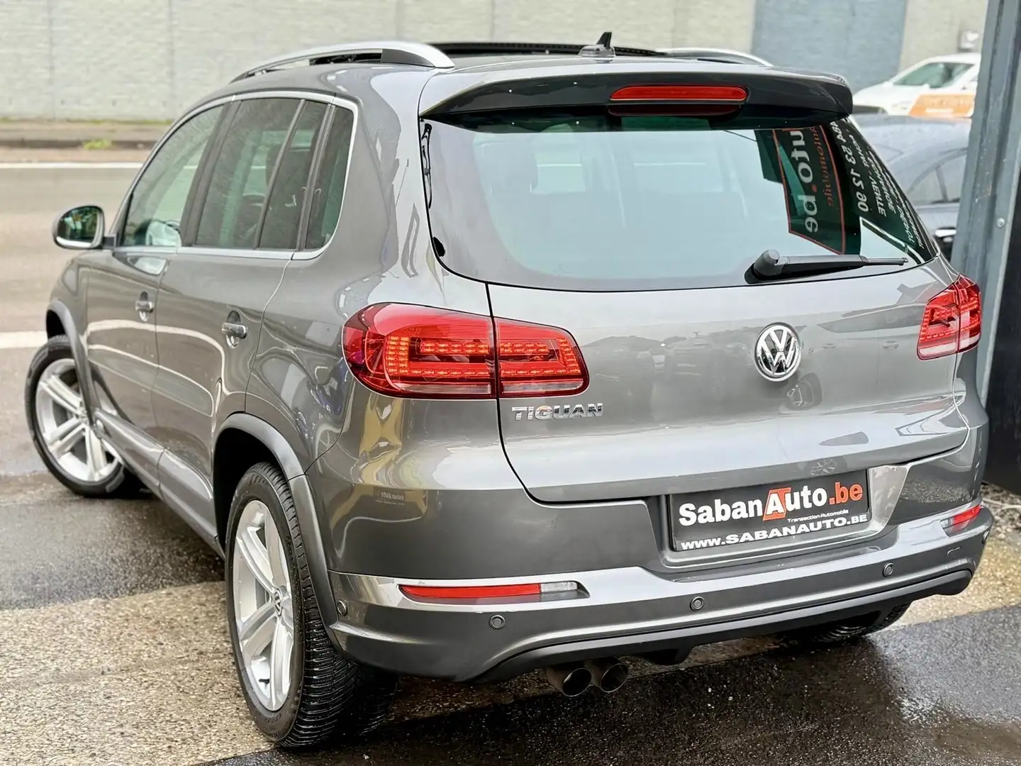 Volkswagen Tiguan Tiguan 1.4 TSI ° R LINE ° TOIT PANO ° CUI Grau - 2